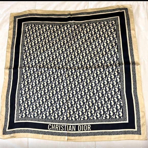 Dior Accessories - Dior Black and White Scarf
